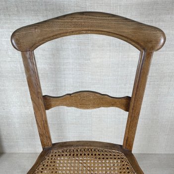 SEDIA IN LEGNO IMPAGLIATA