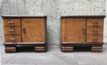 PAIR OF WOODEN BEDSIDE TABLE