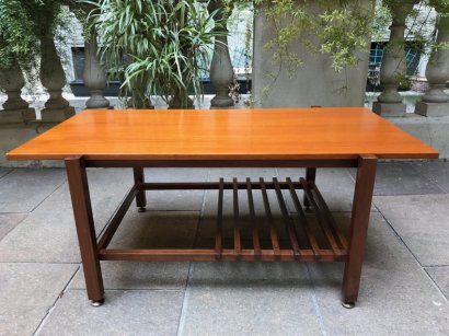MID-CENTURY WOODEN COFFEE TABLE