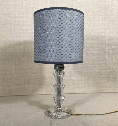 CRYSTAL BASE LAMP