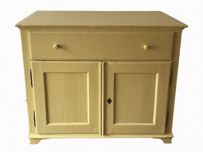 YELLOW SIDEBOARD