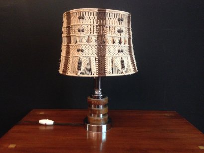 EAST EUROPE TABLE LAMP