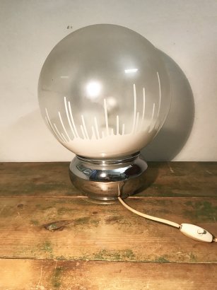 TABLE LAMP  WITH BALL SATIN GLASS LAMPSHADE