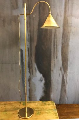 BRASS FLOOR LAMP